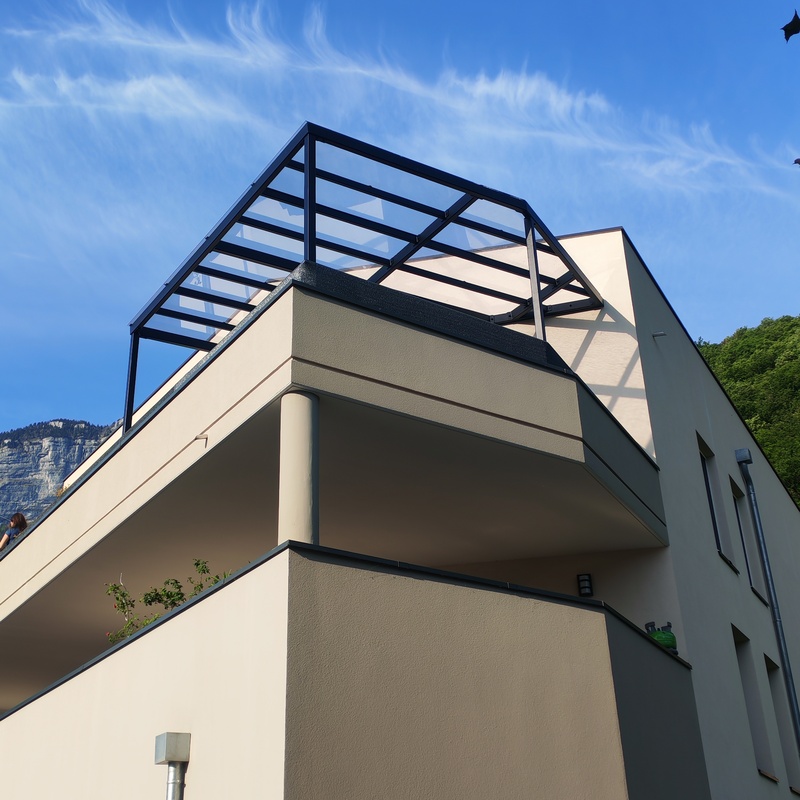 Pergola métal / verre extérieure